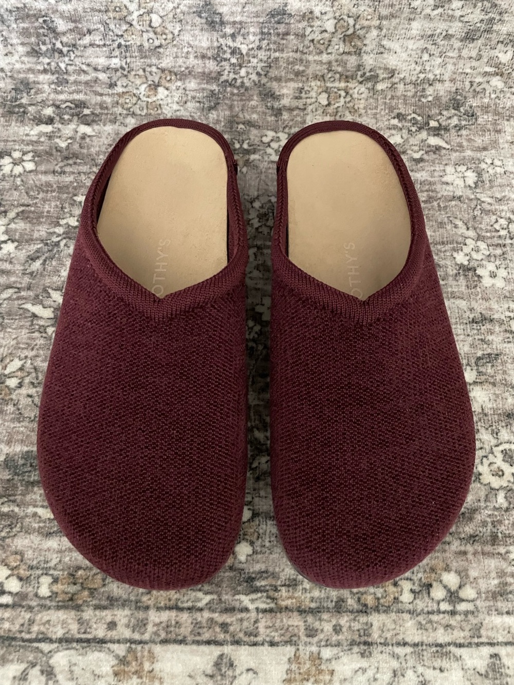 Rothy’s Casual Clog Revelvet Syrah Size 8 Burgundy Velvet - Picture 2 of 13